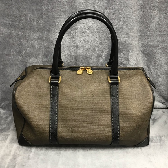 FENDI VINTAGE BOSTON DUFFLE BAG LOCK & KEY FINAL SALE - Picture 2 of 8